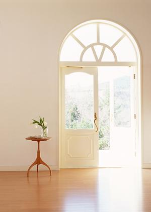 車とバイクと一緒に暮らすことができます